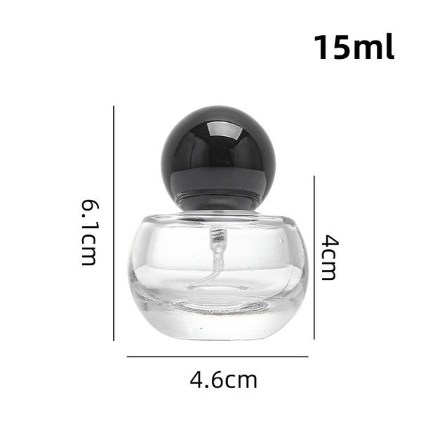 B843